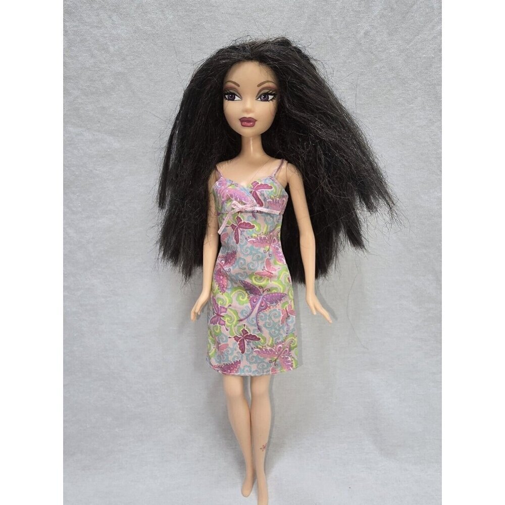 Mattel My Scene Nolee Club Birthday Doll Barbie- Neck Crack
